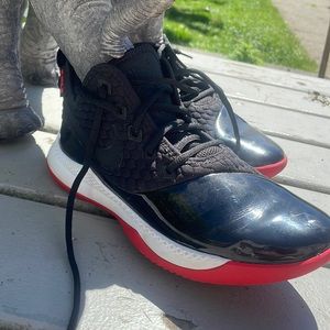 nike lebron witness 3 basketball shoes